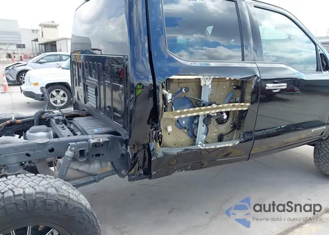 2024 Ford F-150 Xlt from USA, damaged, VIN 1FTFW3LD0RFA41652